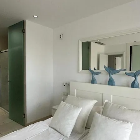 Apartment Luxury Avilla Olas - Swimming Pool 85m Long - Garage *