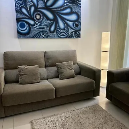 Luxury Avilla Olas - Swimming Pool 85m Long - Garage פאלם-מאר