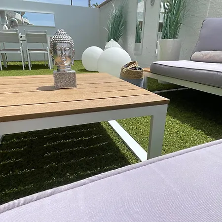 Luxury Avilla Olas - Swimming Pool 85m Long - Garage דירה *