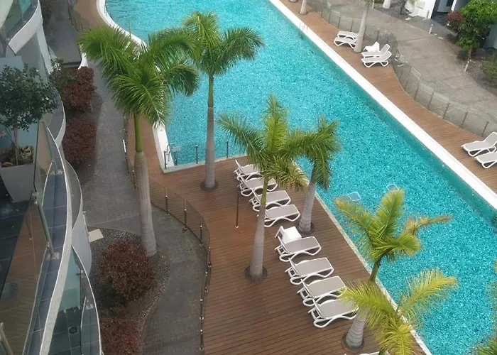 아파트 Luxury Avilla Olas *